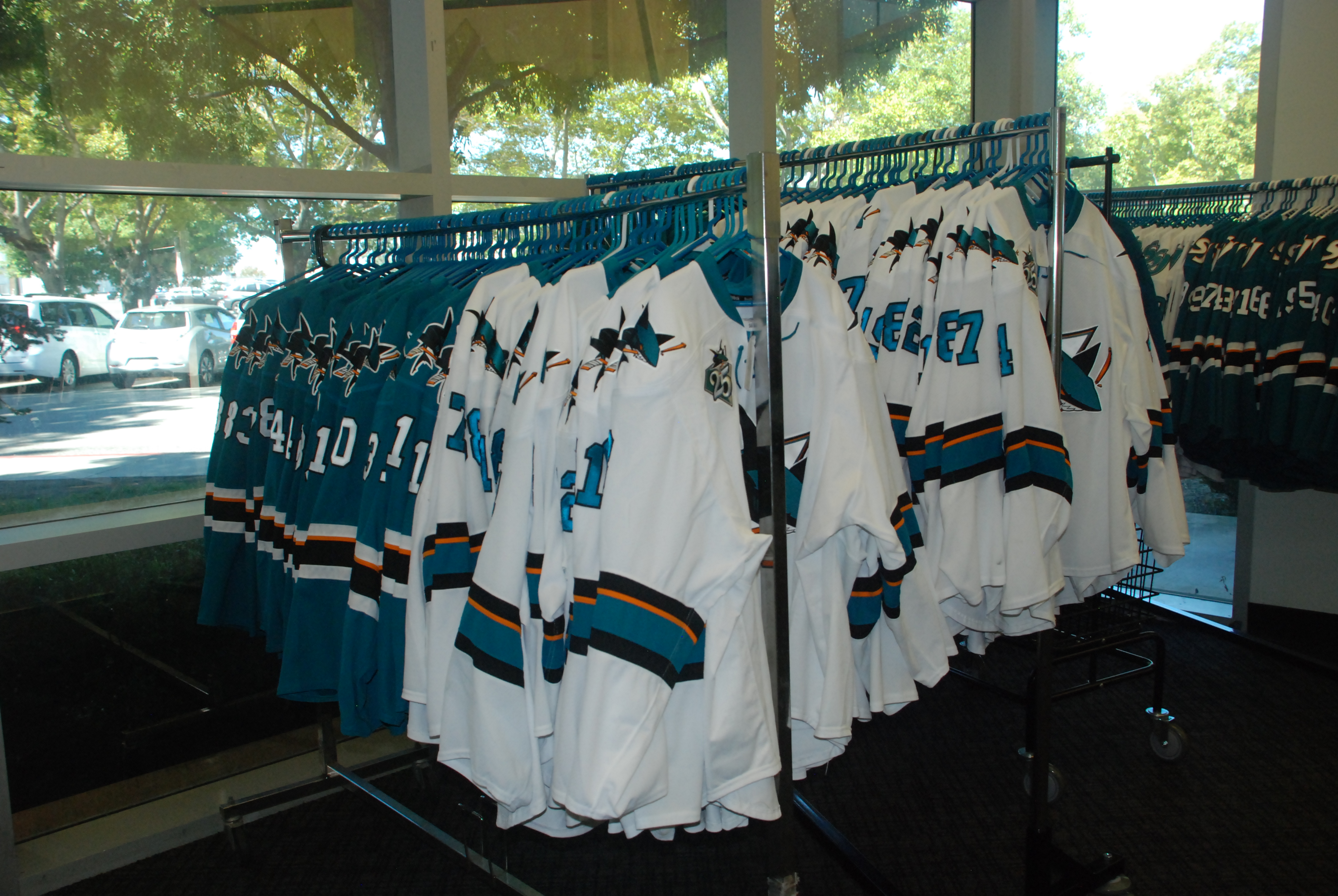 game used nhl jerseys
